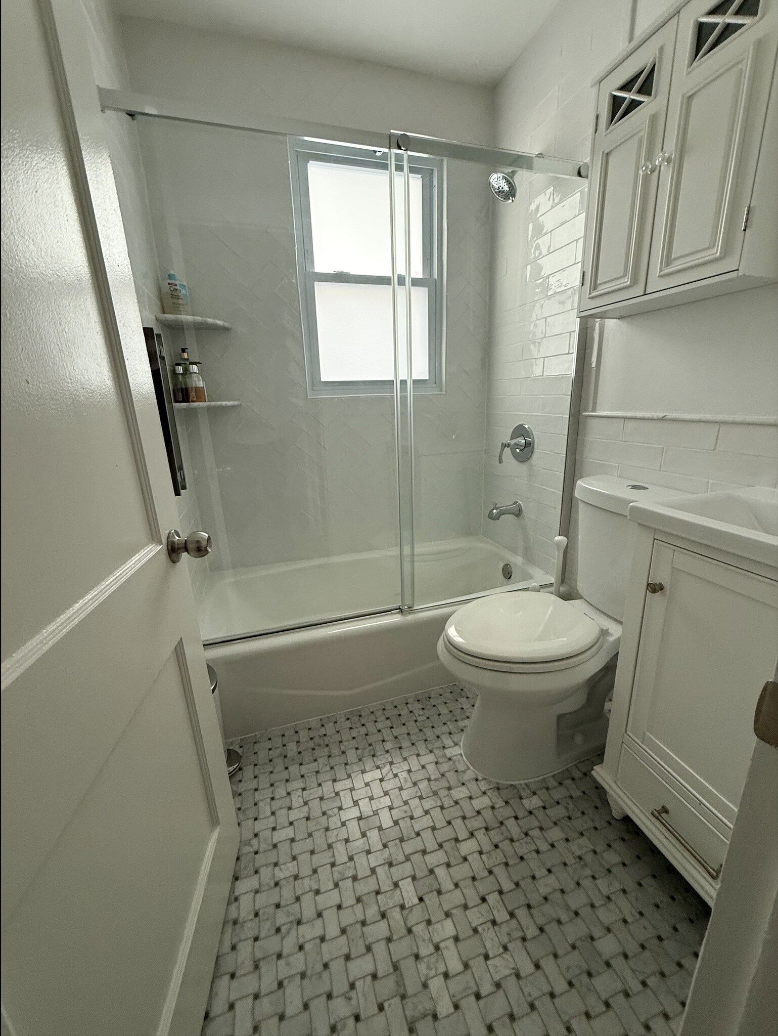 Bathroom #1 - 100 Lincoln St