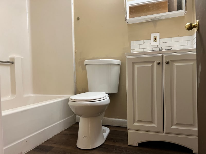 Building Photo - 232-238 Elyria St