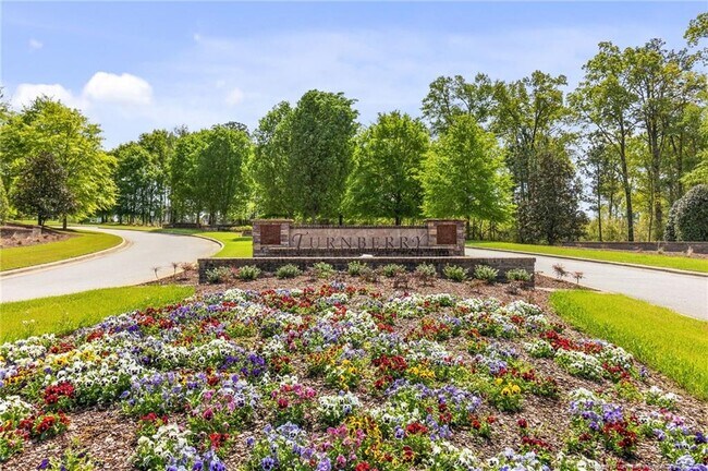 Building Photo - 368 Exeter Dr