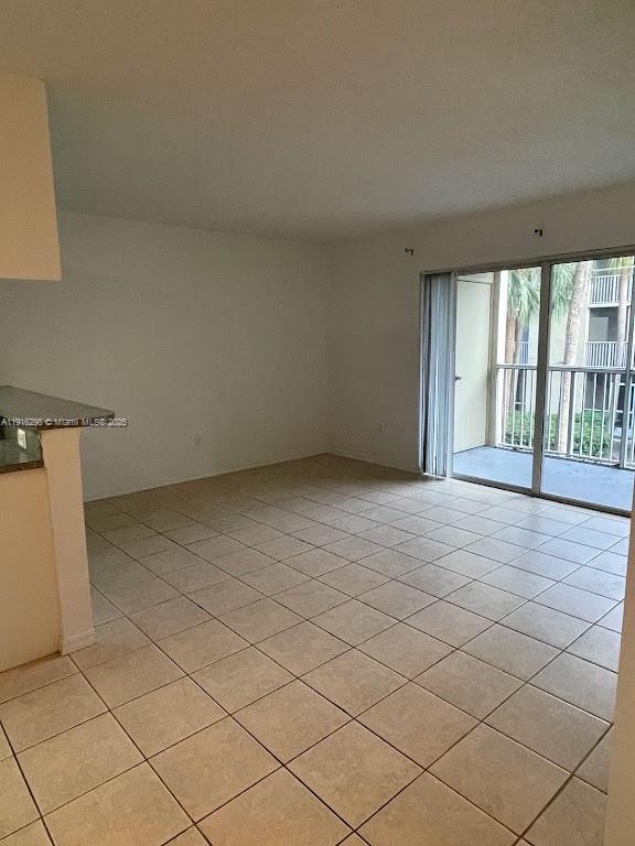 Building Photo - 430 S Park Rd