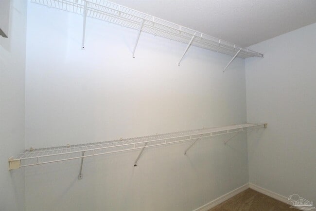 Building Photo - 1128 Sweetbriar St