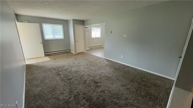 Building Photo - 229 Brunswick Dr