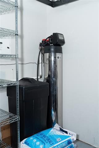 Building Photo - 7205 Sanctuary Dr