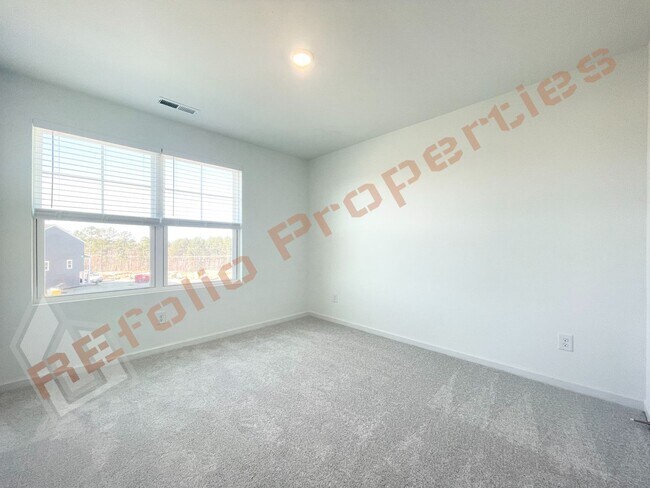 Building Photo - 813 Basswood Gln Trl