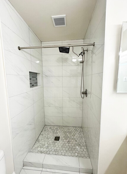 Unit 1 Shower - 437 E 8th St