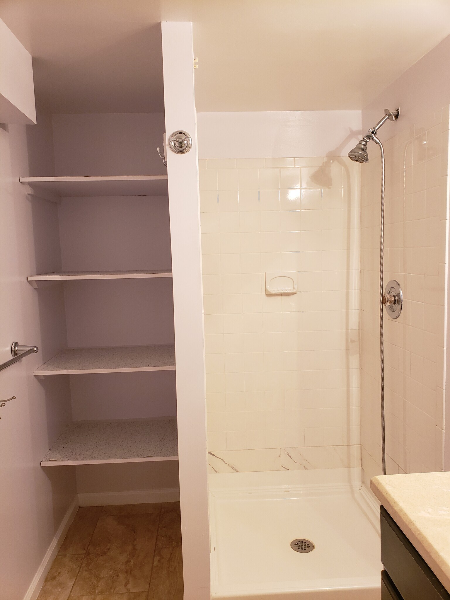 Building Photo - 4851 Arlington Blvd