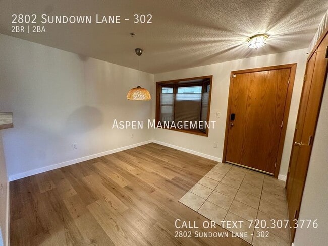 Building Photo - 2802 Sundown Ln