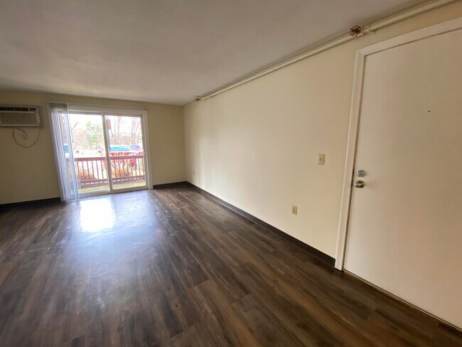 Building Photo - 29 Capron Rd