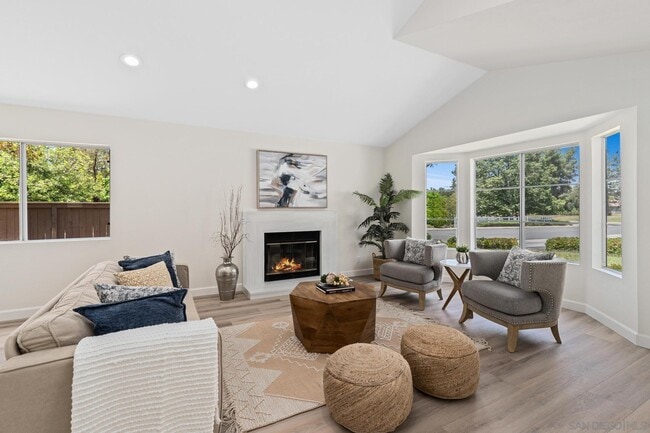Building Photo - 1123 Rocky Point Way