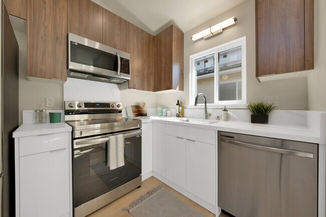 Kitchen - 1729 Keeaumoku St