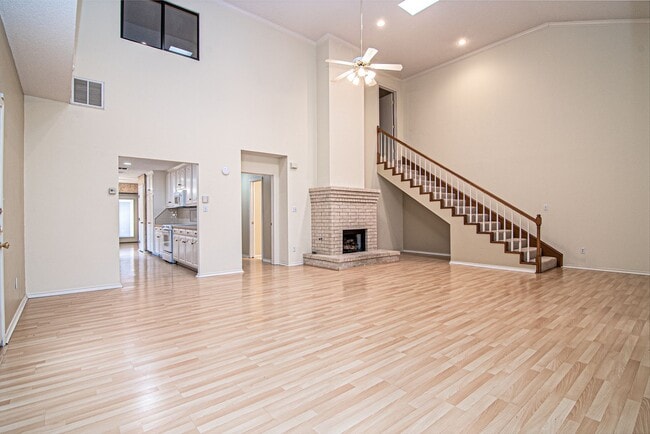 Building Photo - 3527 Boyd Ave