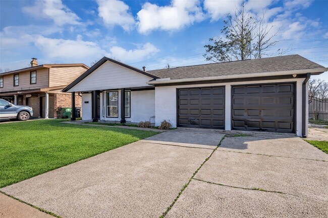 Building Photo - 10730 Filey Ln