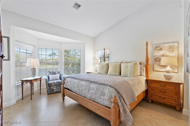 Building Photo - 8949 Lely Island Cir