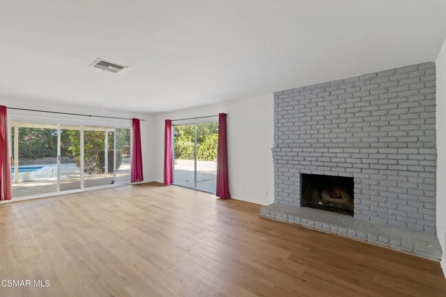 Building Photo - 217 Smoke Tree Ave