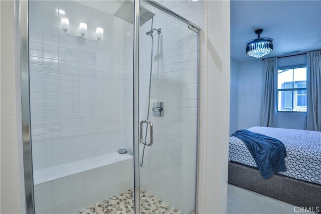 Building Photo - 224 Babson Ct