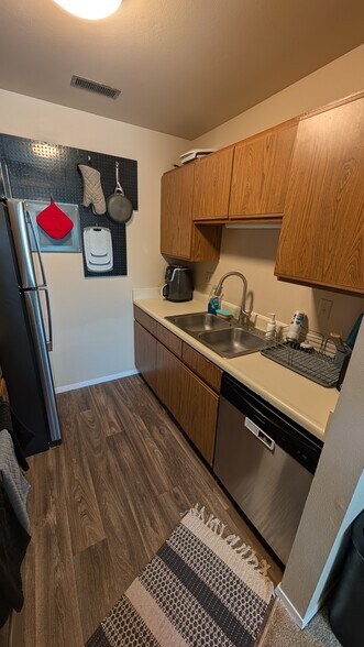 Building Photo - 6690 Pahokee Ct