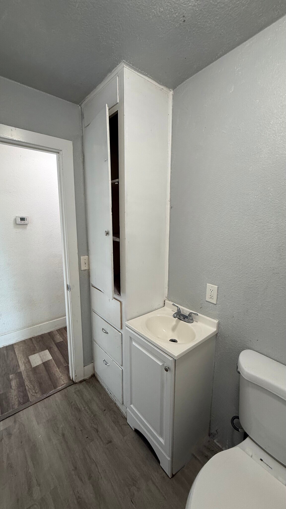 Building Photo - 3307 Minniear Ave