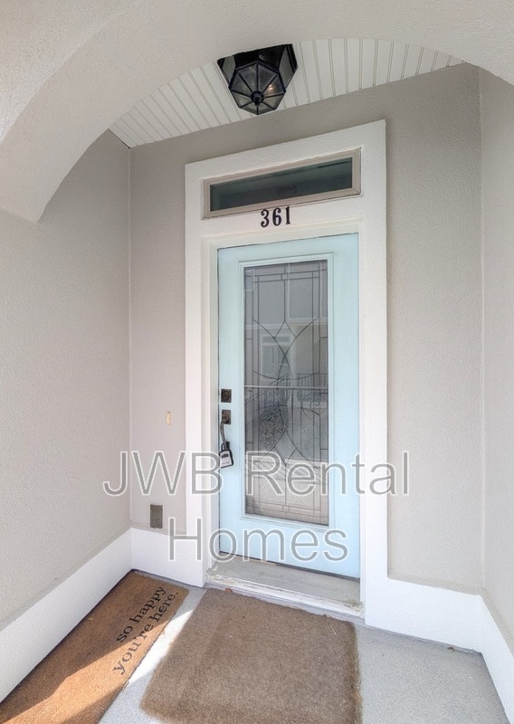 Building Photo - 361 Ahern St