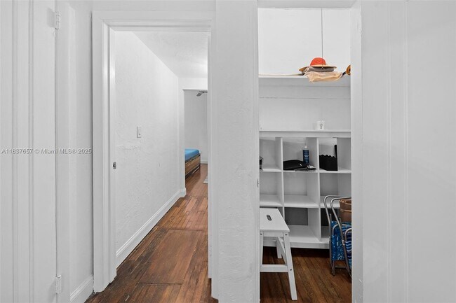 Building Photo - 1211 Pennsylvania Ave