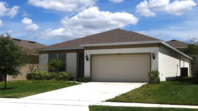 Building Photo - 7641 Syracuse Dr
