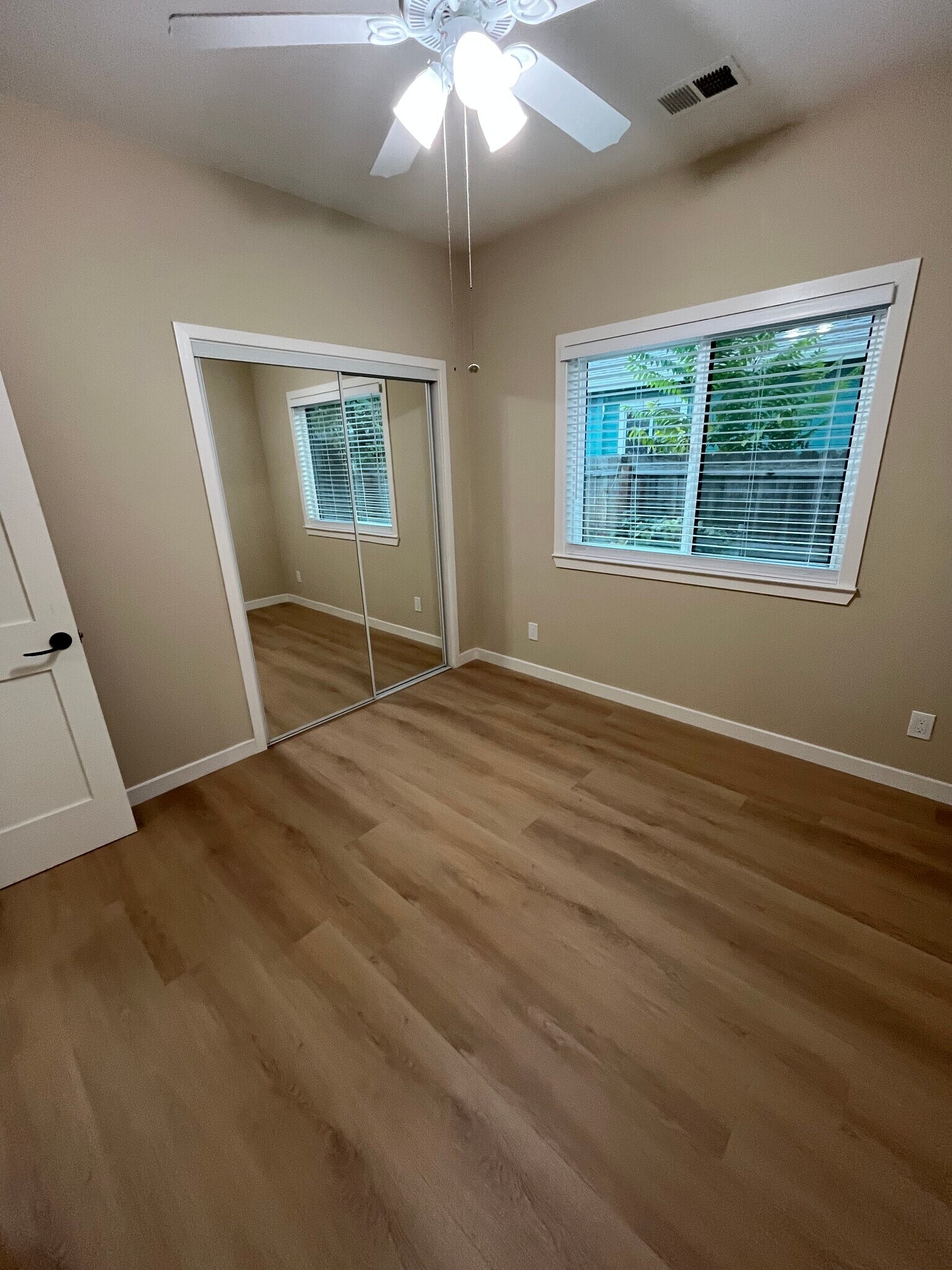 Second Bedroom - 608 Myrtle Ave