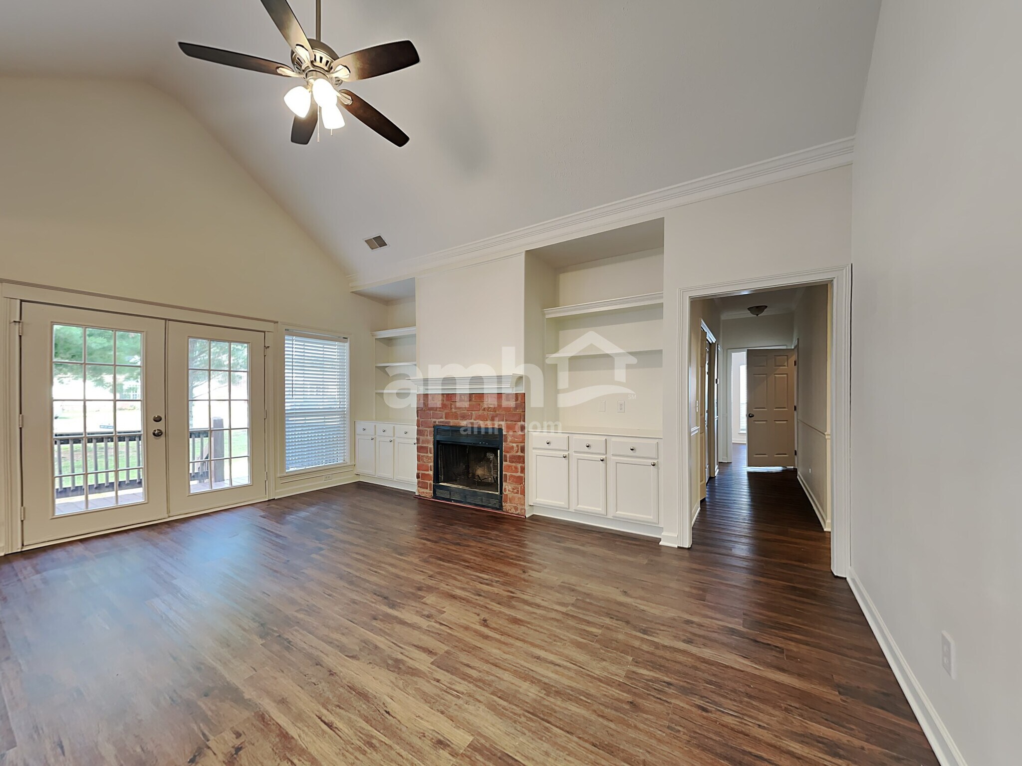 Building Photo - 109 Magnolia Dr