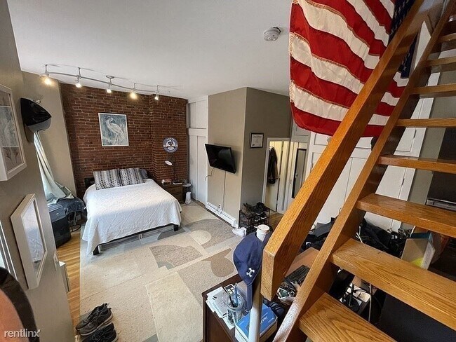 Building Photo - 73 Chandler St