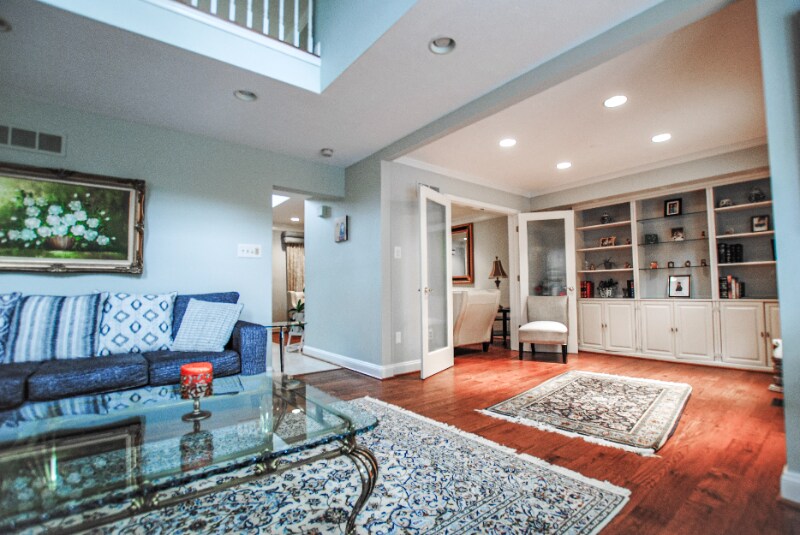 Building Photo - 9321 Ravenridge Rd