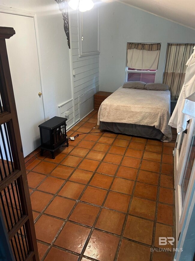 Building Photo - 22985 High Ridge Rd