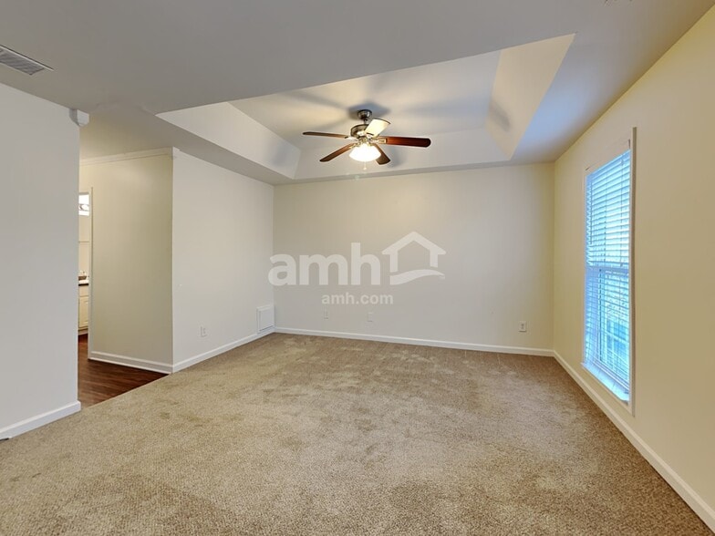 Building Photo - 415 Lokeys Ridge Rd
