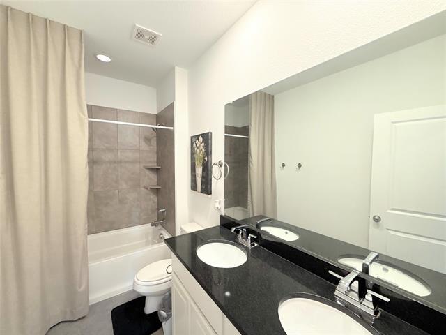 Building Photo - 949 Switchgrass Ln