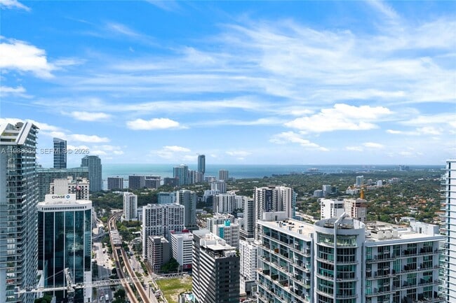 Building Photo - 92 SW 3rd St