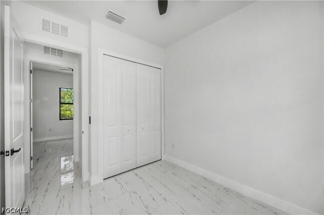 Building Photo - 3123 69th St W