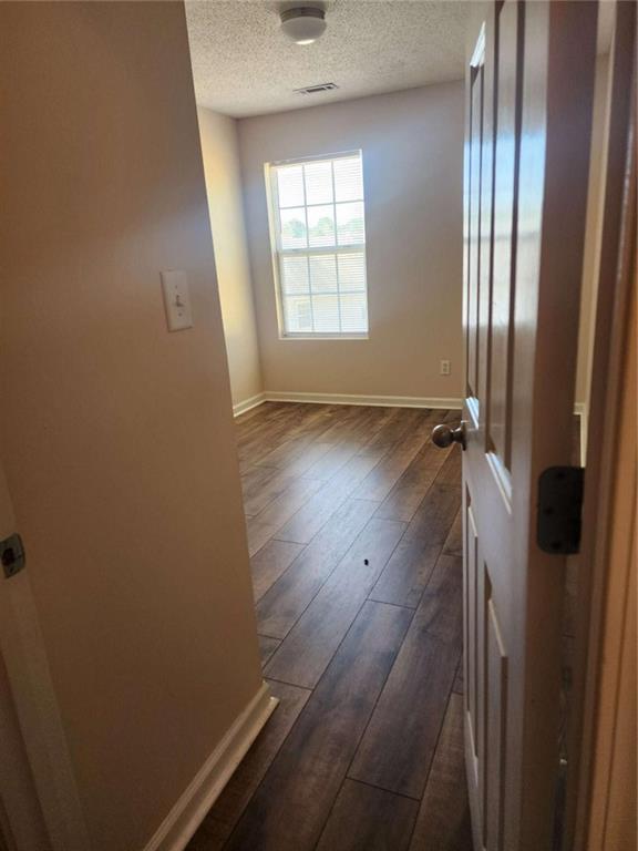 Building Photo - 5485 Sierra Tr