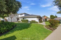 Building Photo - 8541 Emerson Cir