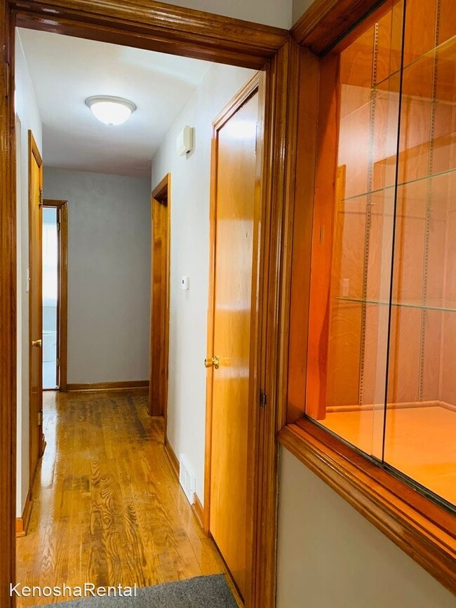 Building Photo - 3 br, 1 bath House - 7807 28th Avenue