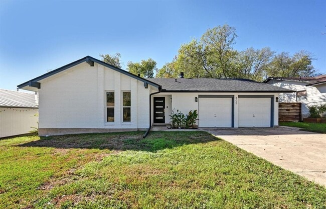 Building Photo - 805 Huntingdon Pl