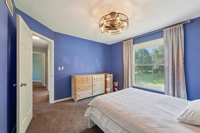 Building Photo - 1477X Langdon Pl