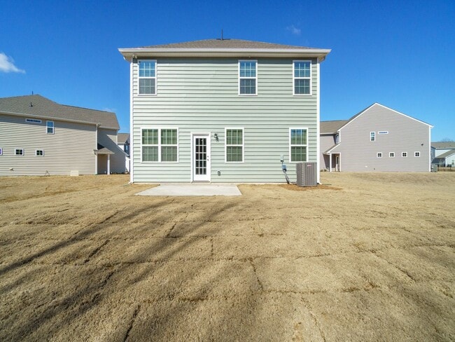 Building Photo - 1 Year Old New Home With 3 Bedroom 2.5 bat...