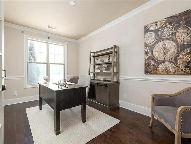 Building Photo - 7860 Highland Bluff