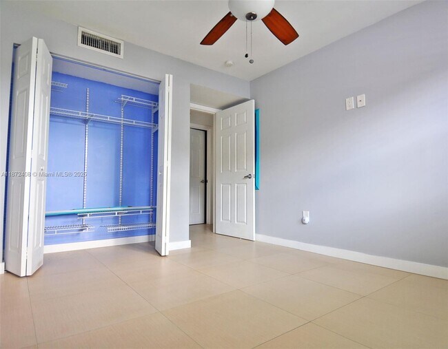 Building Photo - 15500 SW 80th St