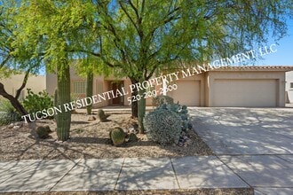 Building Photo - 13245 N Booming Dr