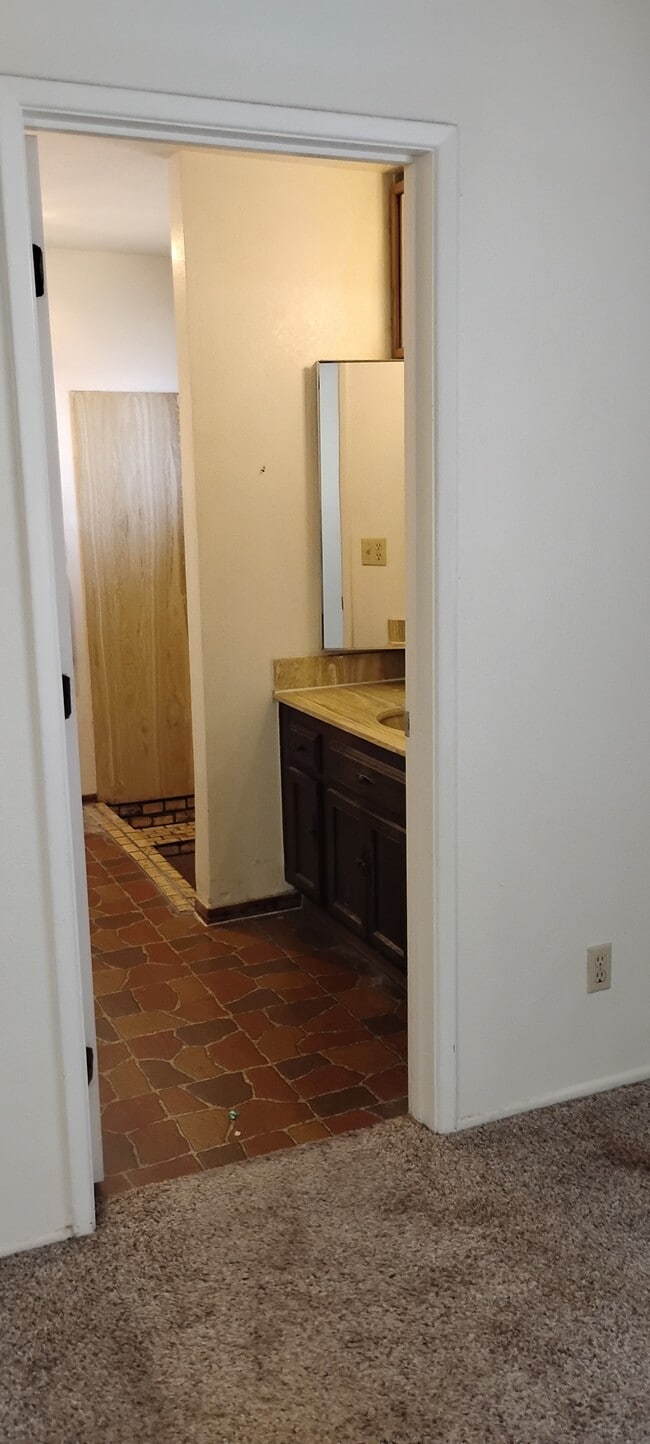 Building Photo - 3535 E Guthrie Mountain Pl