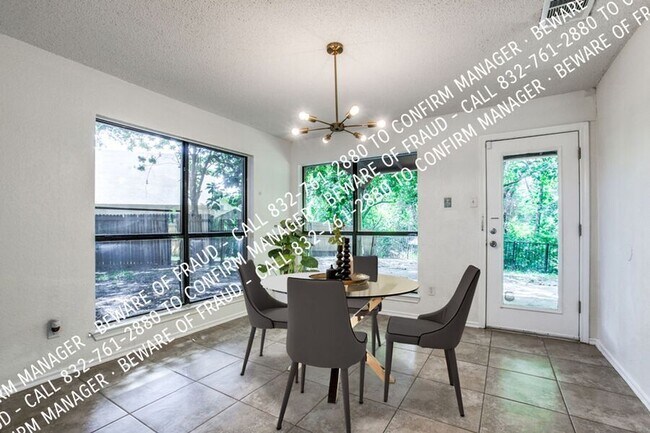 Building Photo - 521 Bent Creek Dr