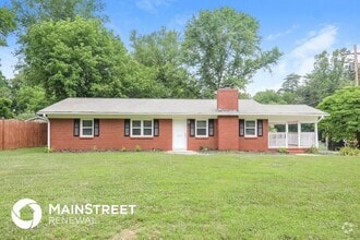 Building Photo - 2401 Atwood Rd