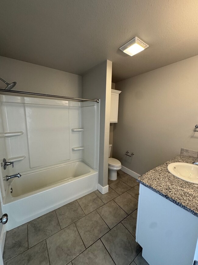 Building Photo - 1116 Rustler Ave