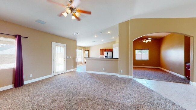 Building Photo - One Story Home Near Beautiful Mountain's Edge Community