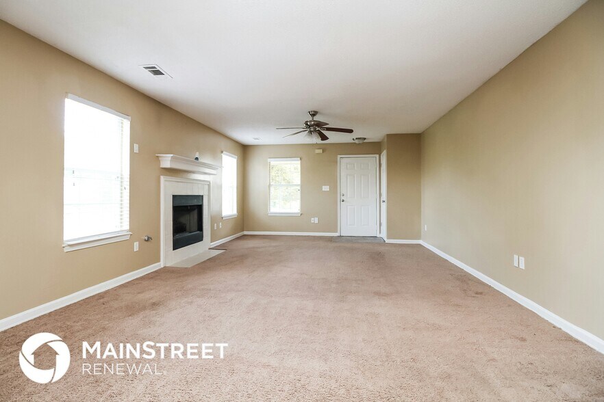 Building Photo - 7327 Fox Creek Dr