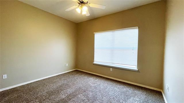 Building Photo - 1203 Reseda Dr