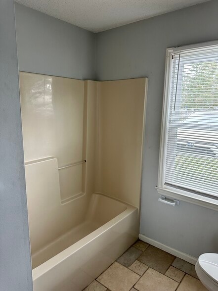 Down Stairs BR - 106 Lullwater Dr